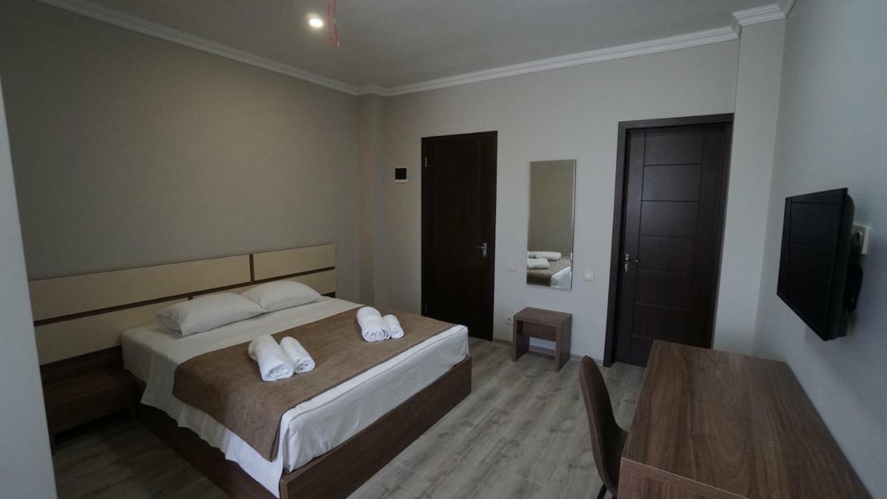 Hotel Horizon Kobuleti Esterno foto
