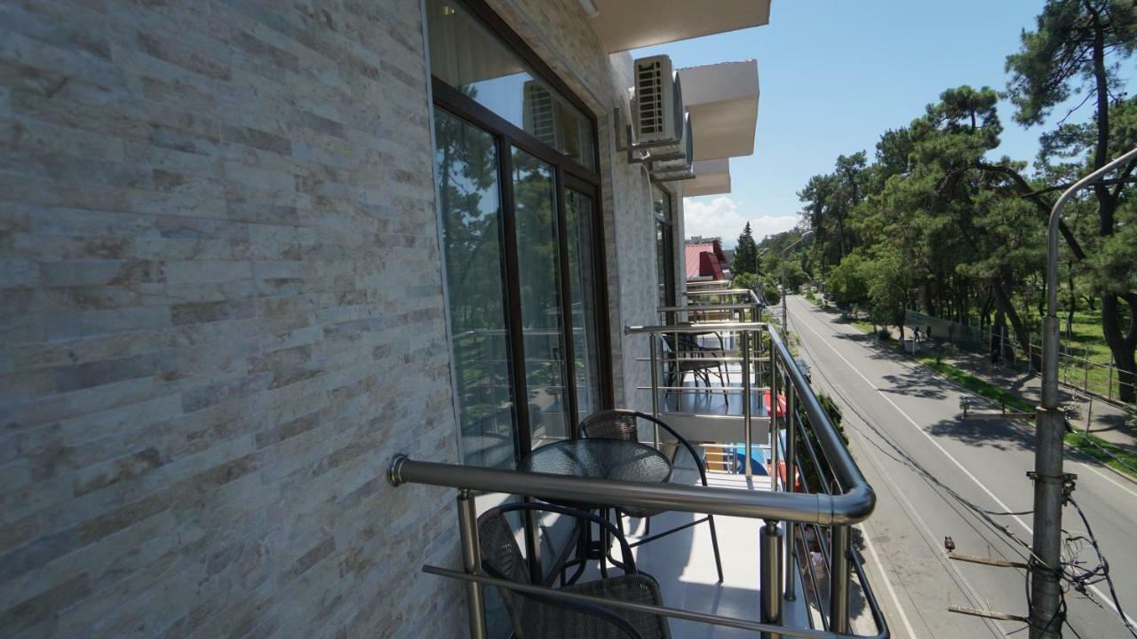 Hotel Horizon Kobuleti Esterno foto