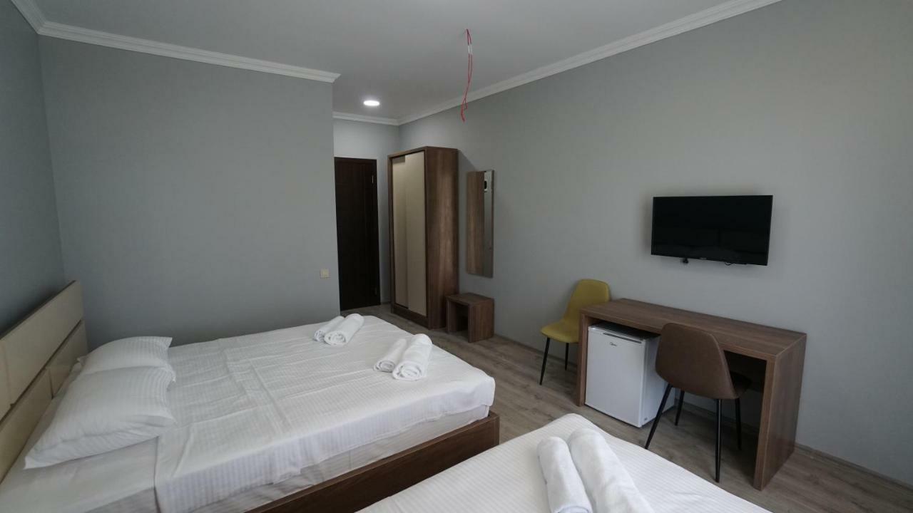 Hotel Horizon Kobuleti Esterno foto