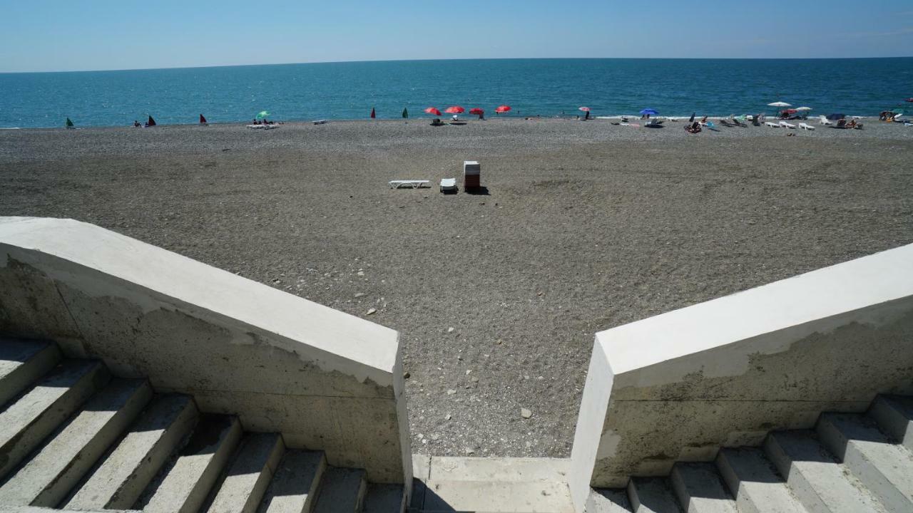Hotel Horizon Kobuleti Esterno foto