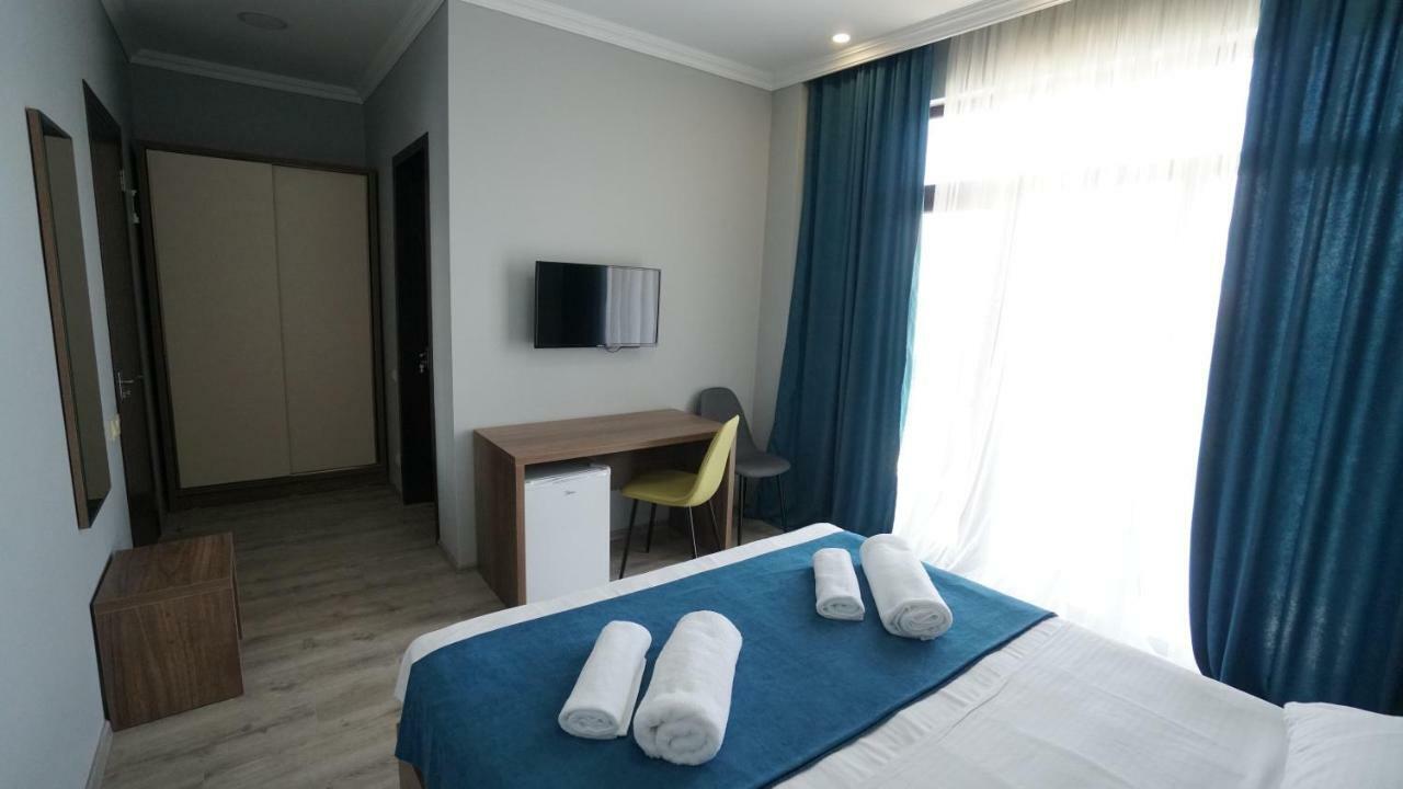 Hotel Horizon Kobuleti Esterno foto