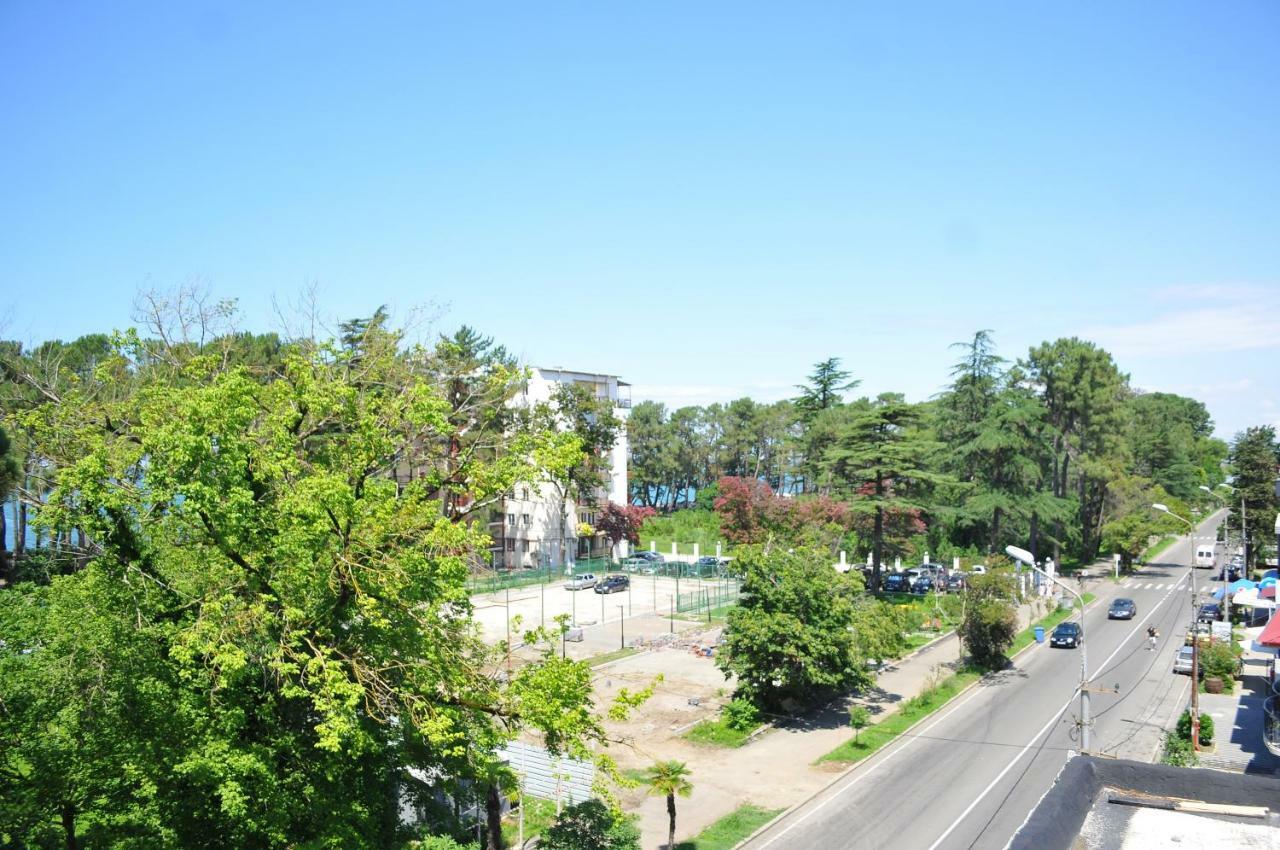 Hotel Horizon Kobuleti Esterno foto
